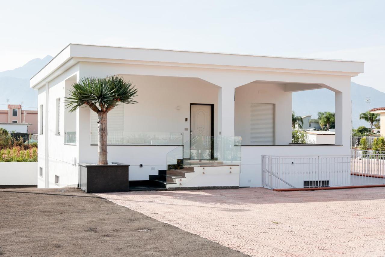 Bnb Villa Langellotti Pompei Bagian luar foto