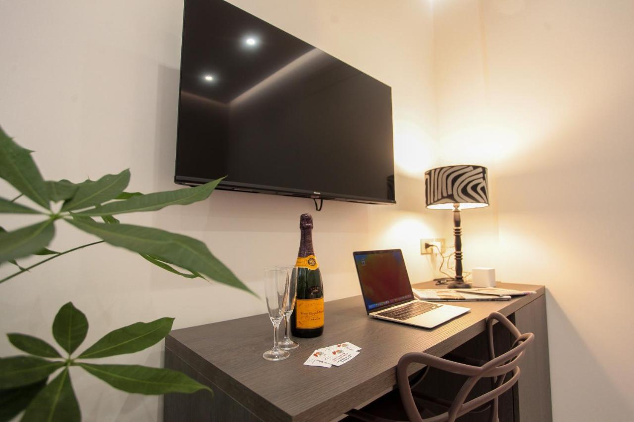 Bnb Villa Langellotti Pompei Bagian luar foto