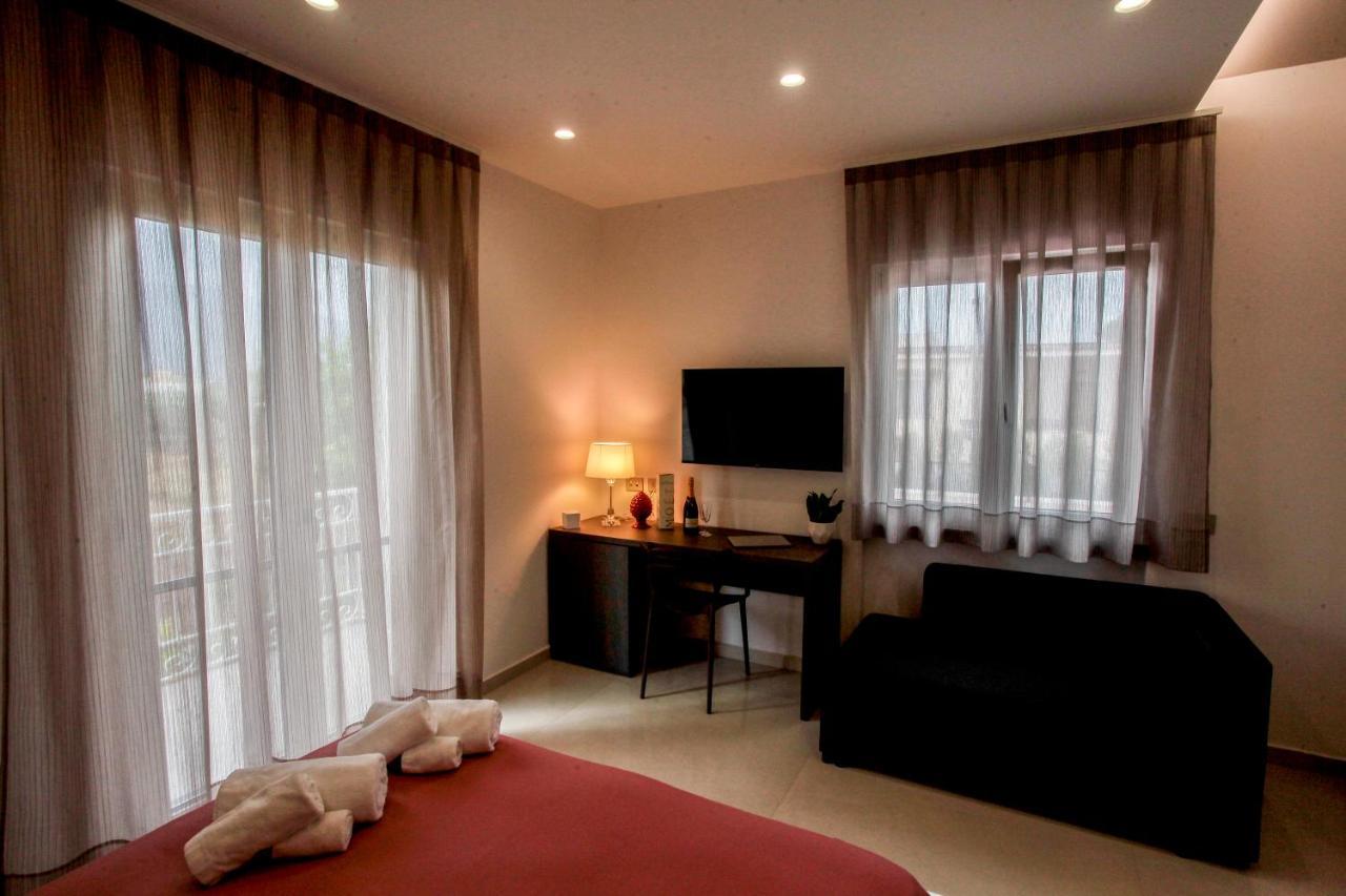 Bnb Villa Langellotti Pompei Bagian luar foto